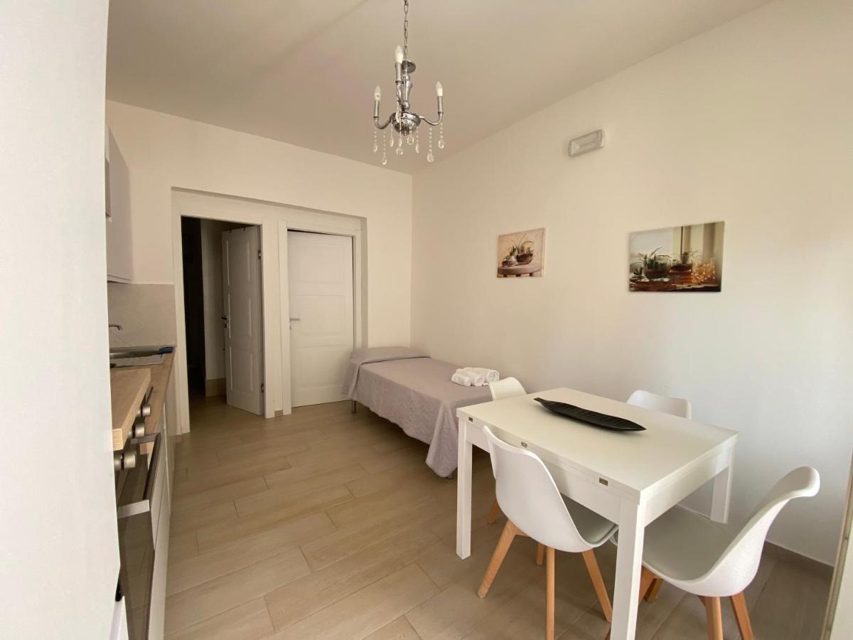 Guest House 513 Reggio di Calabria Bagian luar foto